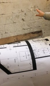 Csempe bontása oldalfalról